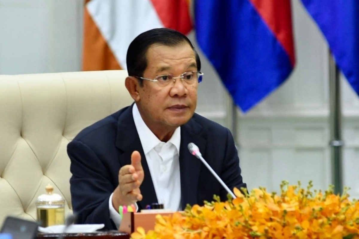 Cambodian PM hopeful of stronger trade ties with Vietnam